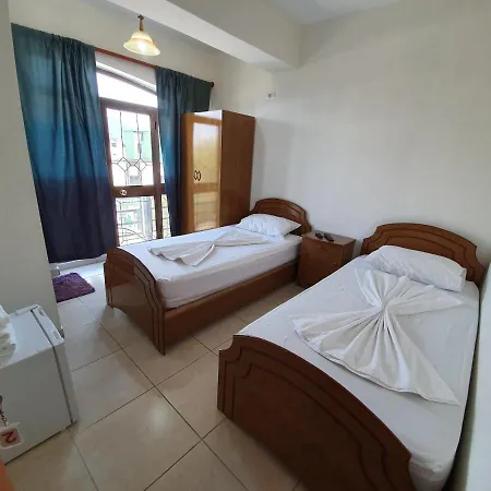 Hotel Skura Burrel